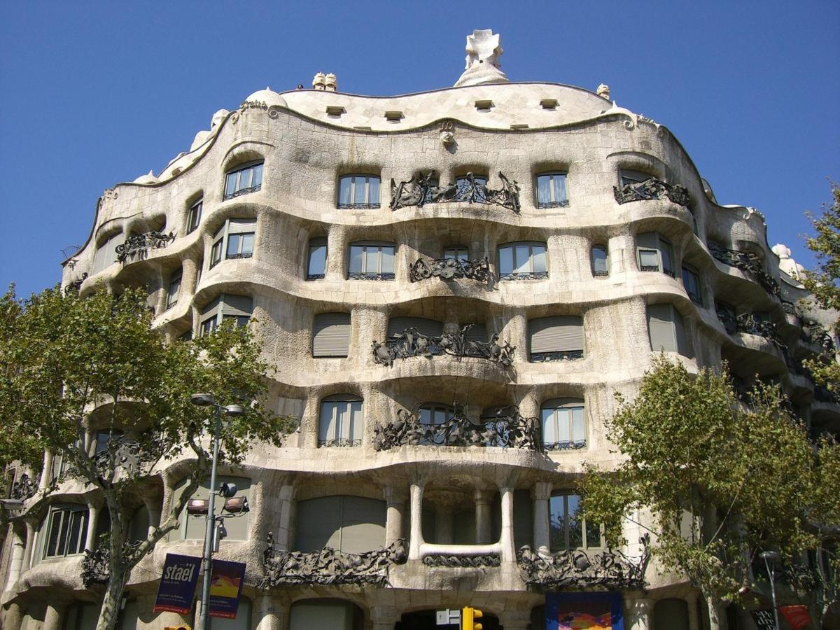 Muntanya - Apartment With Balcony Sagrada Familia Barcelona Exterior foto